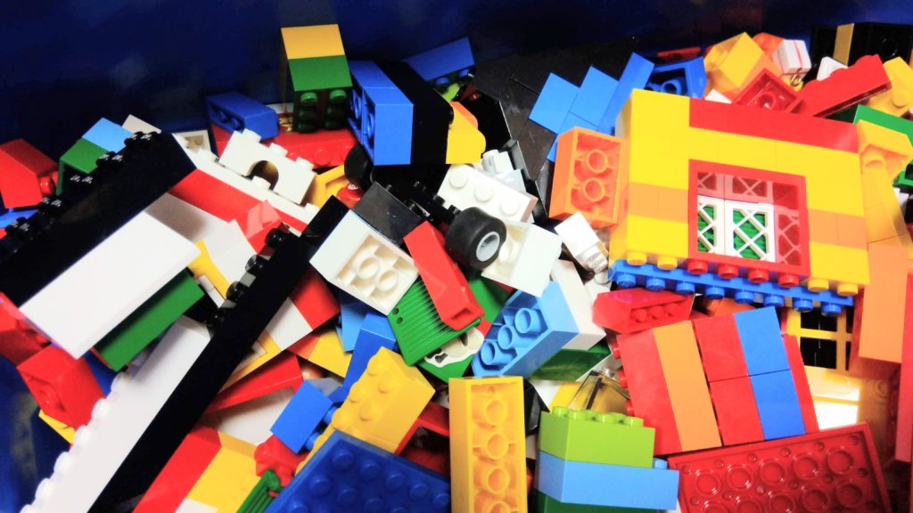 たくさんのレゴブロック